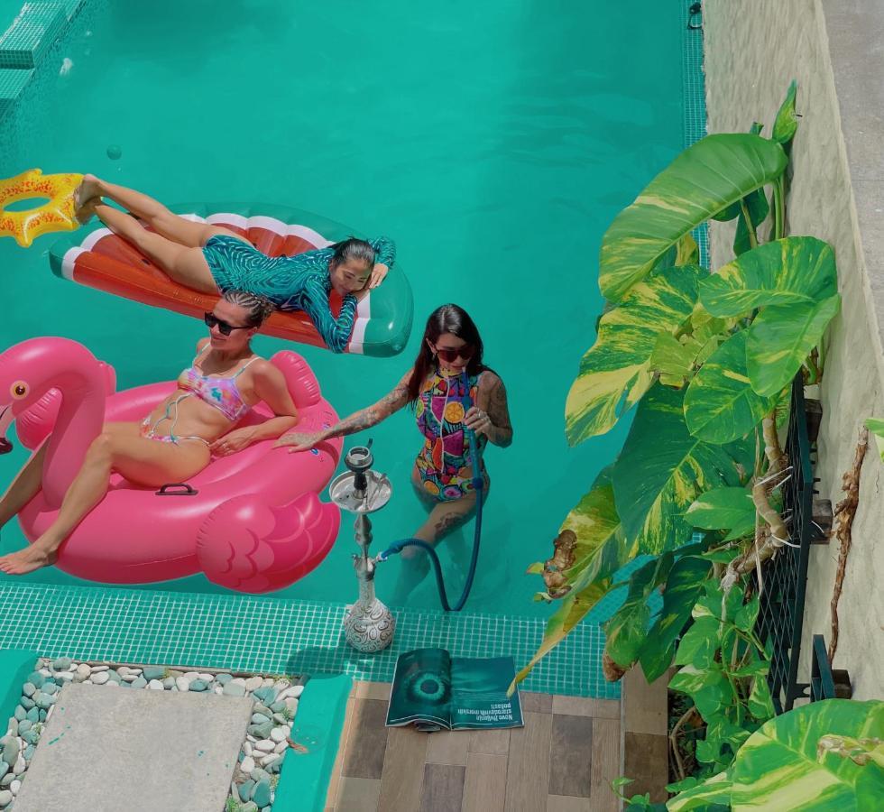 Aquzz Hotel & Spa - Maldives Maafushi Bagian luar foto